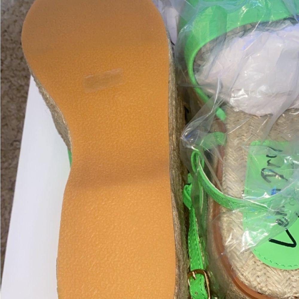 Privilege platform, sandals - Picture 4 of 4